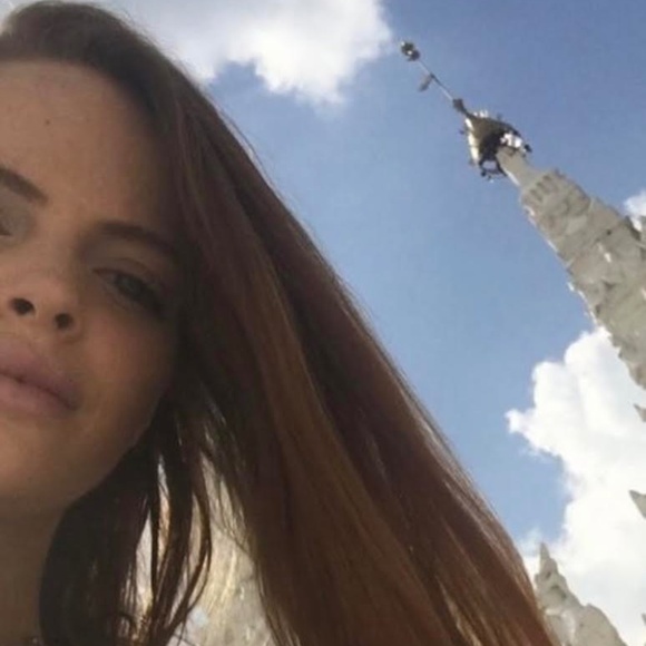 Meet your Posher, Nora - Picture 1 of 1